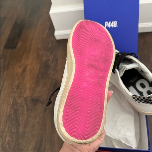 P448 Sneakers - Size 42 - Used like new - Picture 3 of 7
